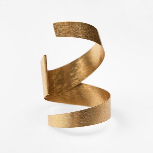 Zara handcuff bracelet - Picture 2 of 5